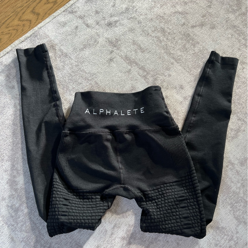 Alphalete OG leggings-BLACK
